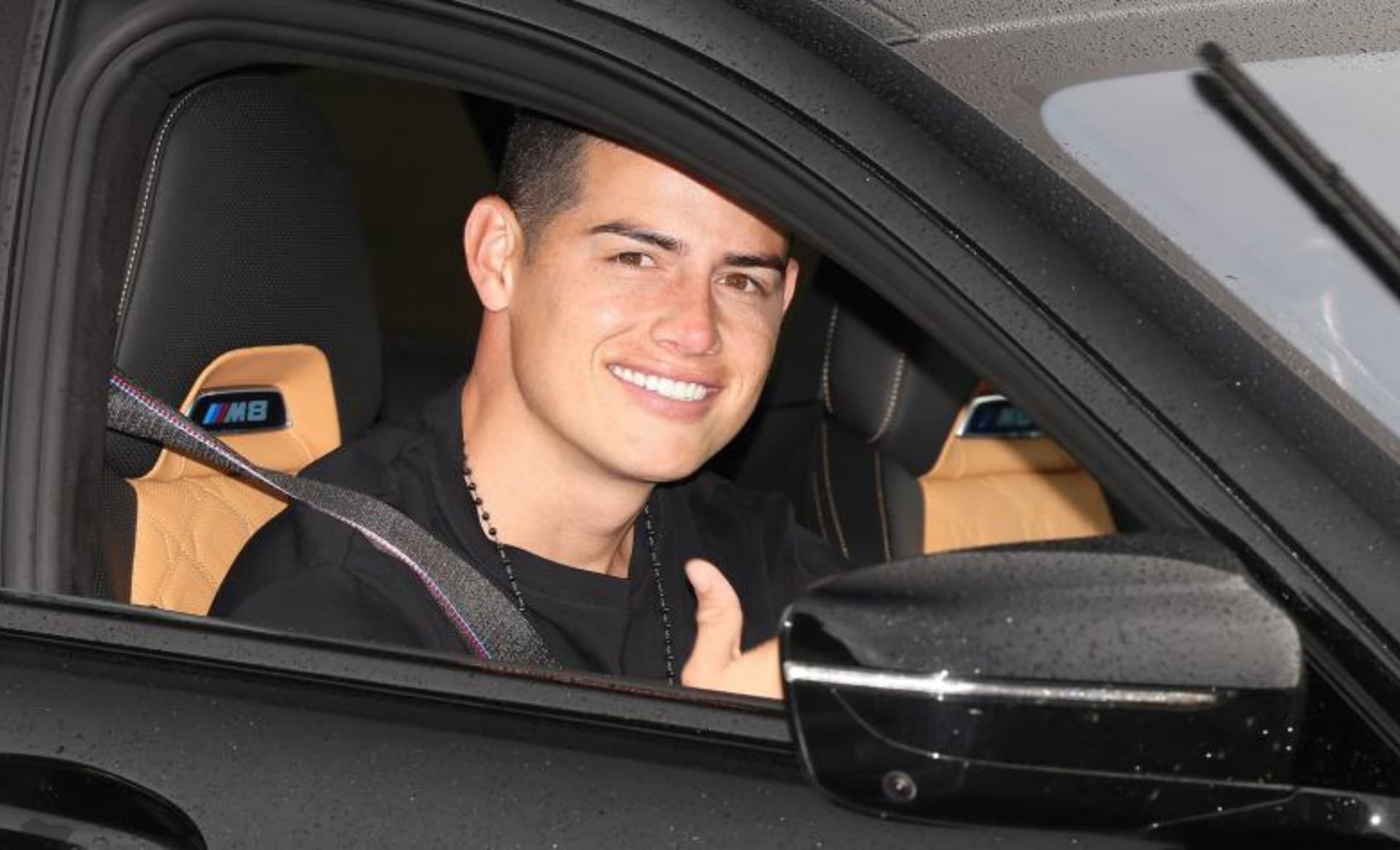 James fue anunciado como la nueva adquisición del millonario club qatarí, de inmediato el colombiano pidió que se acelerara su debut porque necesita que Reinaldo Rueda lo vea jugando.