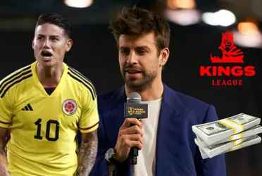 James Rodríguez, al lado Gerard Piqué.