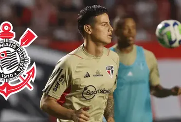 James Rodríguez demostró todo su talento en esta jugada contra Corinthians.