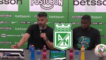 Javier Gandolfi y Harlen Castillo hablaron en rueda de prensa tras el 2 a 2 entre Nacional y Fortaleza Foto: Escudoteca y Captura de DIMAYOR