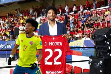 Johan Mojica es el nuevo jugador del Osasuna de España.