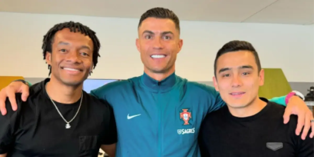 Juan Cuadrado y Cristiano Ronaldo juntos. Foto tomada de Instagram de Cuadrado.