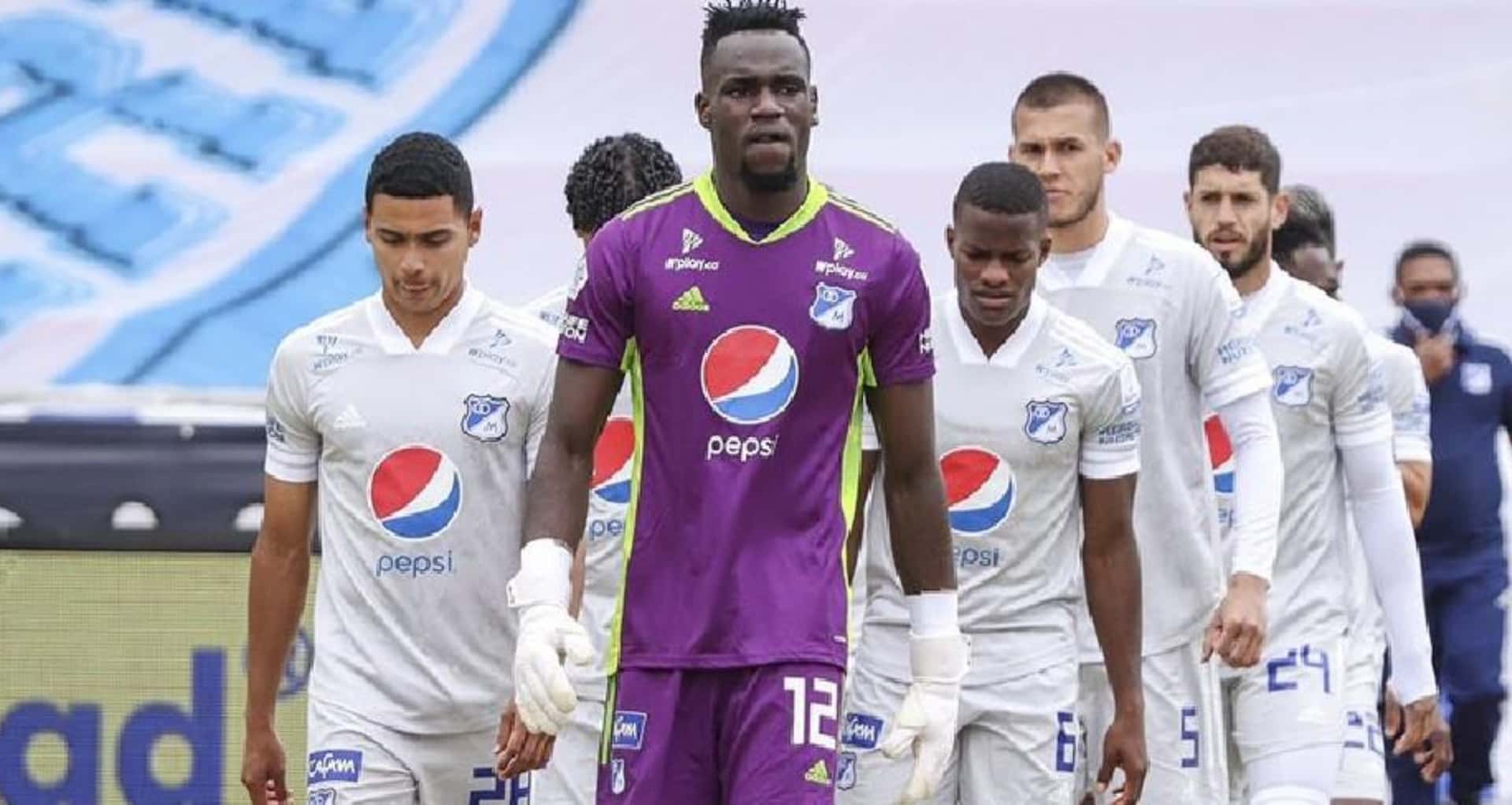 Juan Moreno volvió a poner en riesgo el triunfo de Millonarios FC y el Atlético Bucaramanga casi le empata.