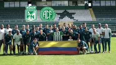 Jugadores de Chapecoense le rinden homenaje a Atlético Nacional por sus 77 años de historia