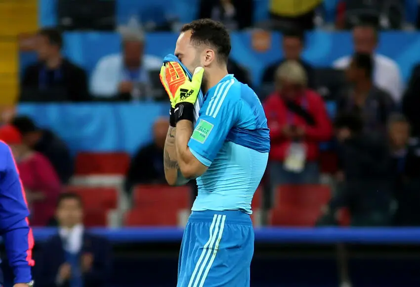 La tricolor vive un momento negativo, sobre todo de cara al gol, tienen más de 500 minutos sin poder marcar, y esto contagia a todo el equipo. El arquero no es la excepción.