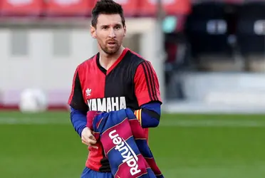 Lionel Messi le hizo un homenaje a la altura de Diego Maradona y no escatimó en gastos. Mira lo que le costó mandarse a hacer la camiseta de Newell's Old Boys con el 10.
