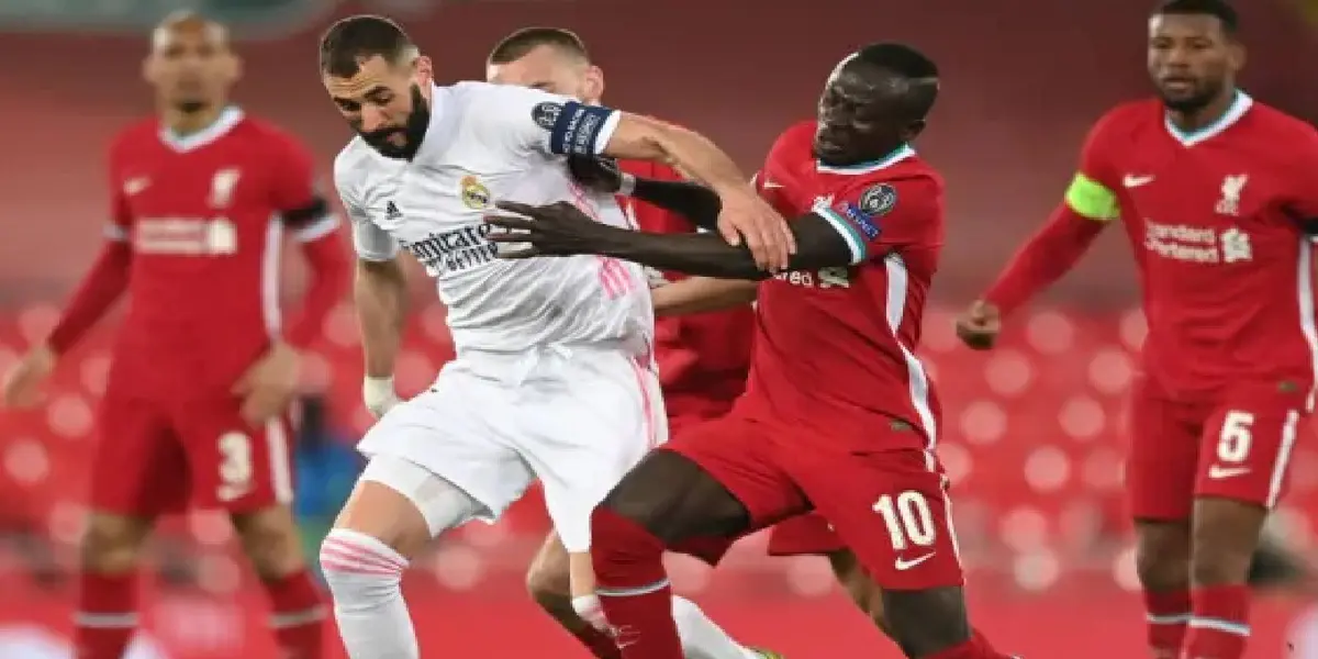 Los dos jugadores disputan el premio individual más importante en el mundo del fútbol.