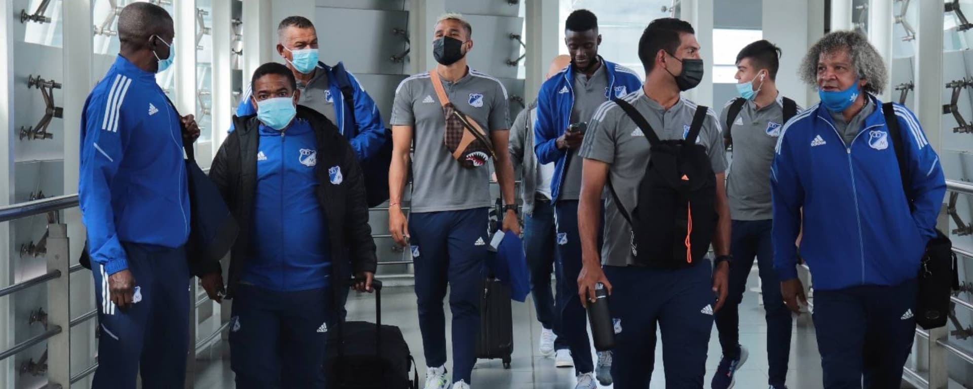 Los fanáticos del equipo Verdolaga quieren amedrentar al equipo azul antes del Superclásico.