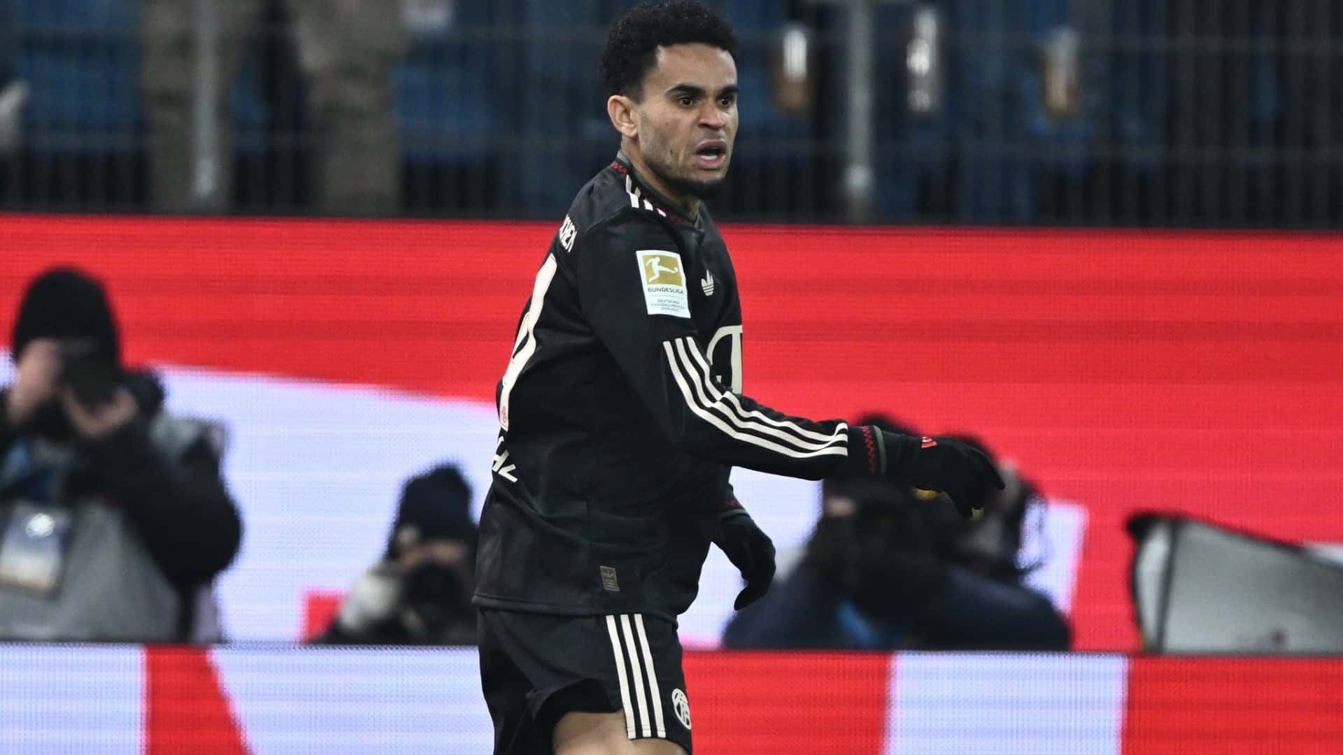 Luis Díaz marcando ante Hamburgo - X @FCBayern