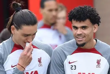 Luis Díaz en su regreso al Liverpool está reclamando su lugar habitual en la titular y pone a pensar a Jürgen Klopp.
