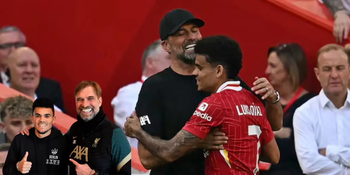 Luis Díaz y  Jürgen Klopp abrazados en el Liverpool