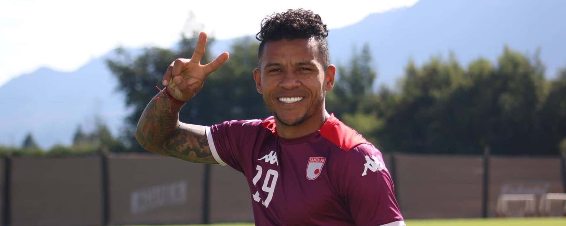 Marcelo Bielsa fue el elegido por el delantero cardenal para ocupar el cargo que aún ocupa Reinaldo Rueda.