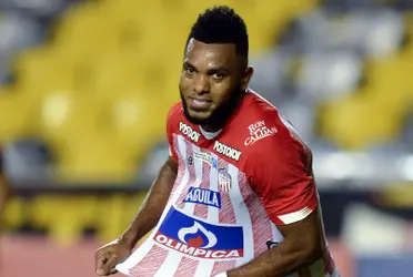 Miguel Ángel Borja hizo todo lo que pudo en Junior de Barranquilla pero no les alcanzó para seguir jugando la Copa Sudamericana. 
