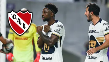 Mira la enérgica respuesta del rojo de Avellaneda para con el jugador colombiano Foto: Escudoteca y PUMAS UNAM