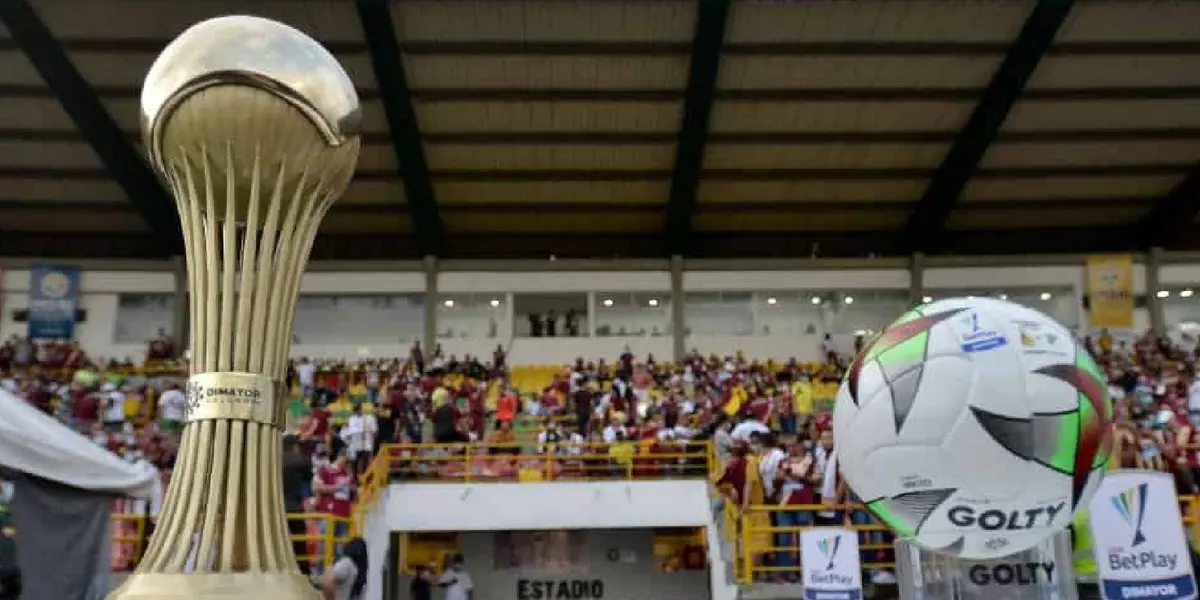 Muchos equipos definen su clasificación en las últimas fechas de la liga.