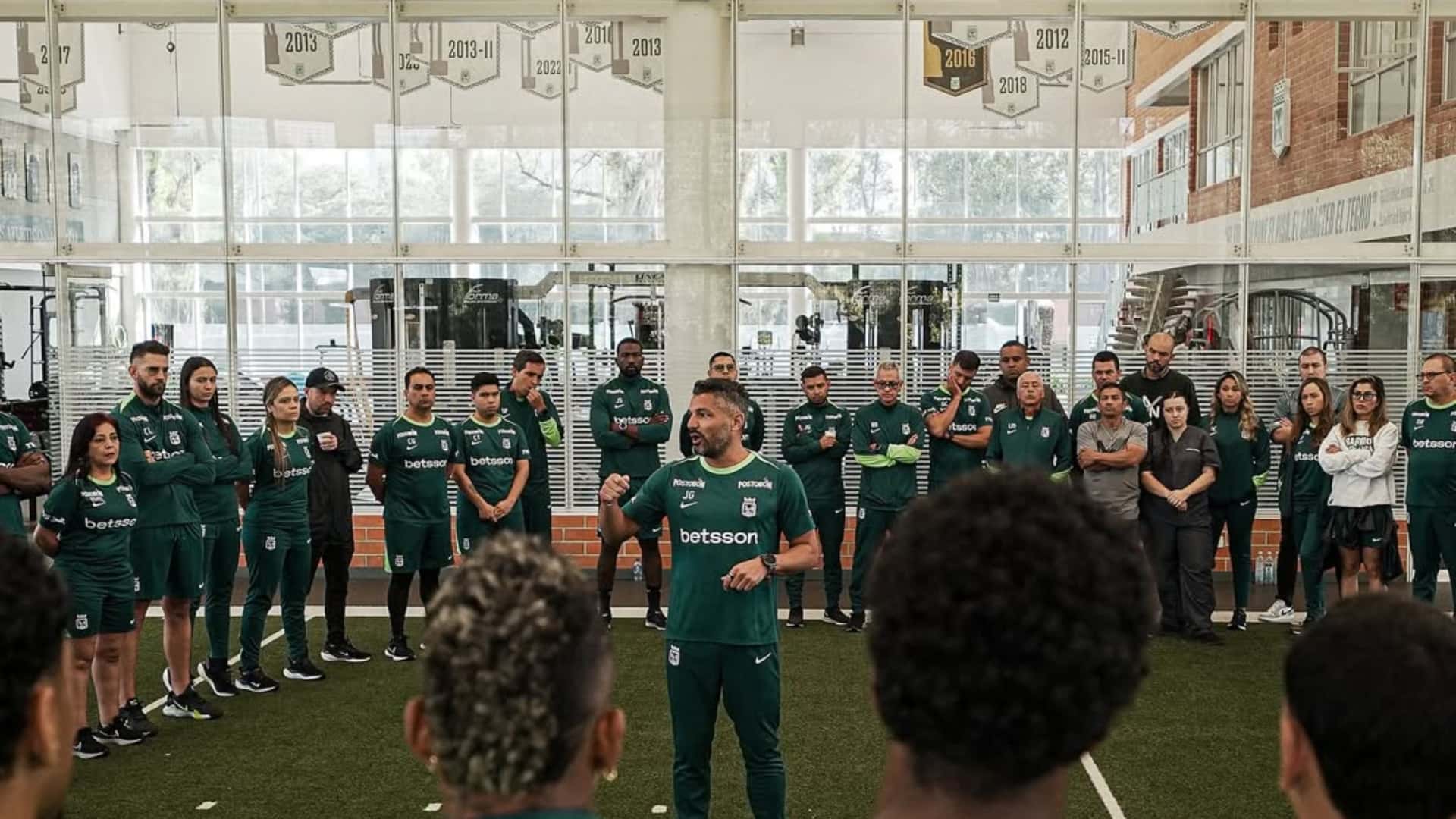 ¡Nacional en la cresta de la ola! Millonaria ganancia a la vista por traspaso de Cuesta. Foto: Instagram