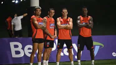 Néstor Lorenzo sigue de cerca a Marino Hinestroza. Foto: Instagram