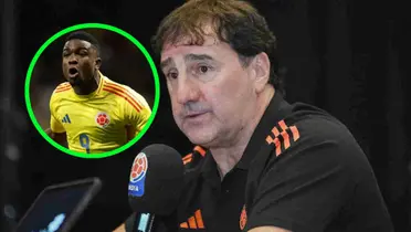 Néstor Lorenzo y Jhon Córdoba Foto: FCF