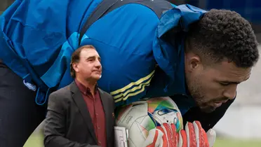 Néstor Lorenzo y la decisión que debe tomar con Álvaro Montero Foto: MFC, FCF