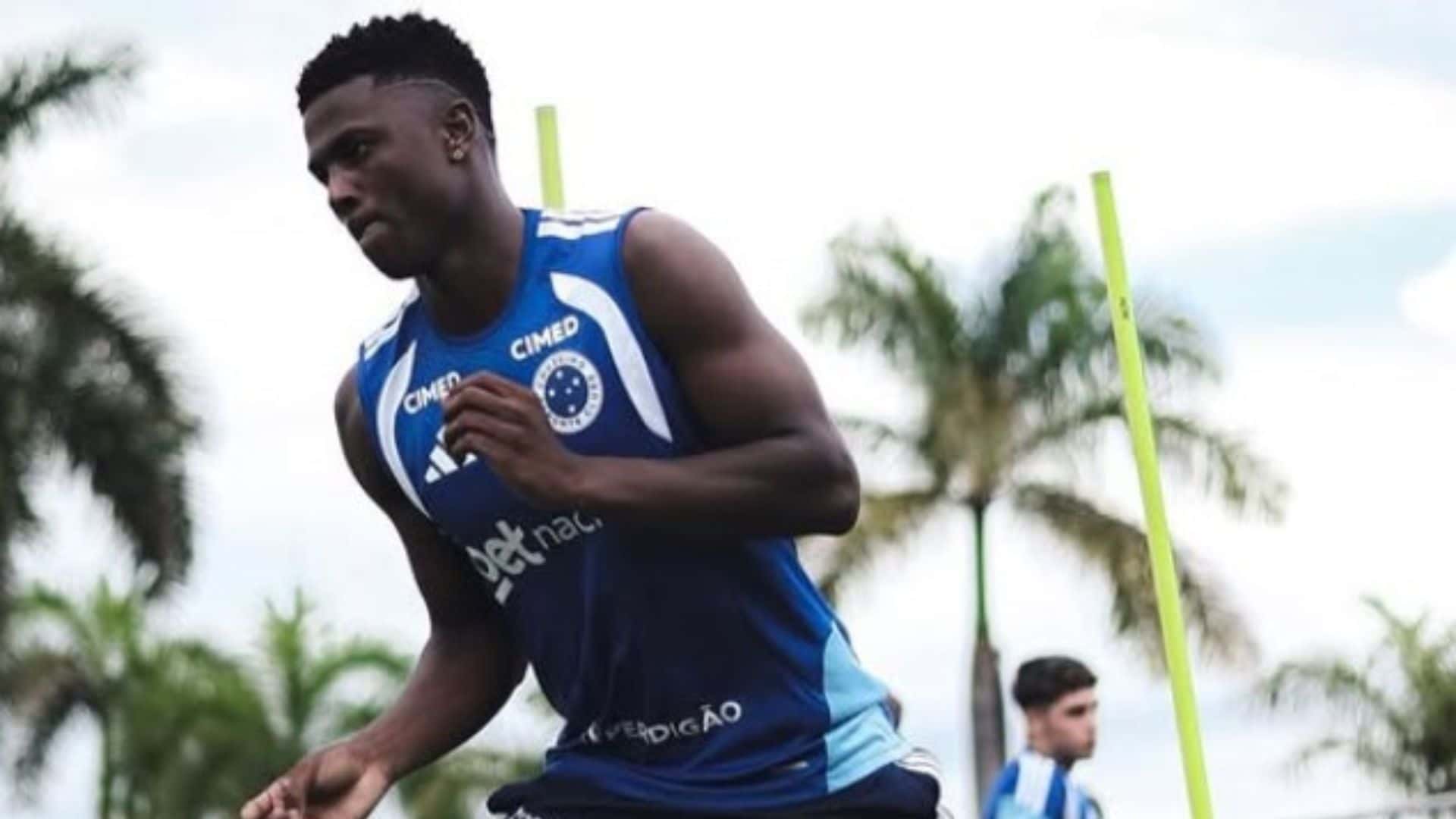 Neyser Villarreal podría sumar sus primeros minutos con Cruzeiro - Instagram @neyserdavid_23