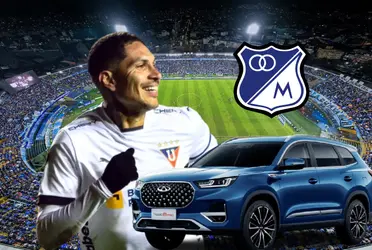 Paolo Guerrero y el carro que recibiría de llegar a Millonarios.
