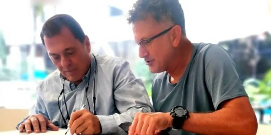 Por fin llegaron a un acuerdo para salida de Juan Carlos Osorio del Cali, pero la institución queda en números rojos por su culpa.