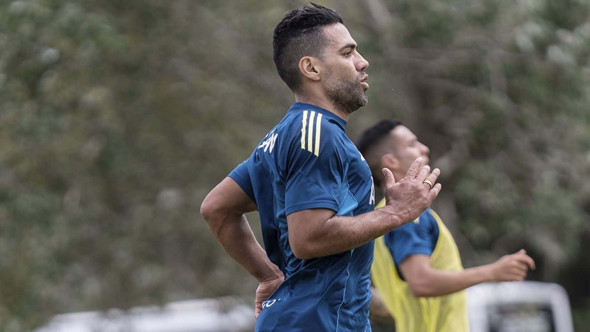 Radamel Falcao entra en el banco de suplentes en su re-debut con Millonarios - X @MillosFCoficial