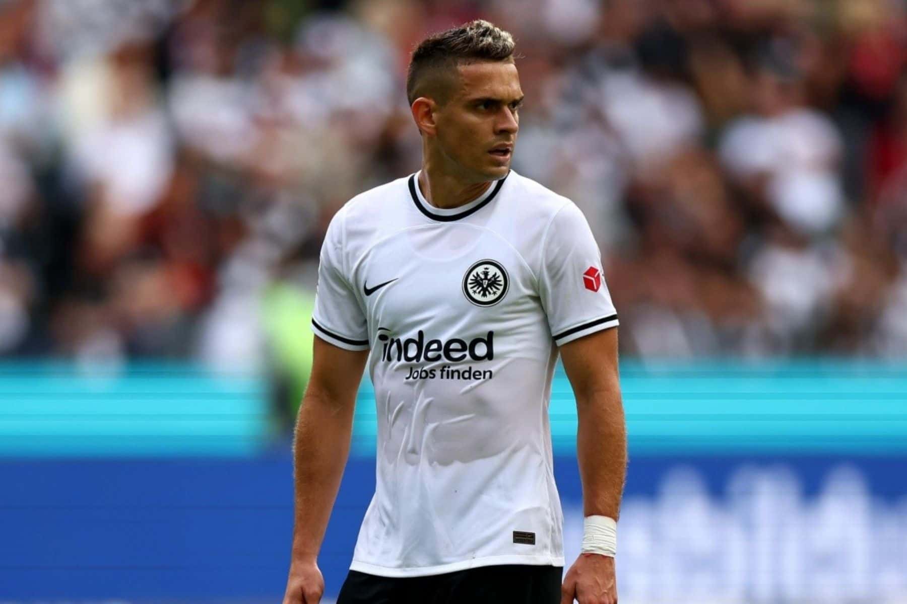 Rafael Santos Borré se marcharía de Alemania con rumbo a un exótico destino.