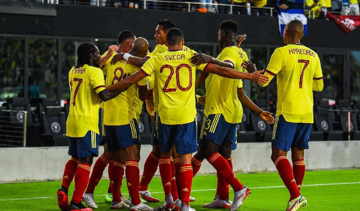 Reinaldo Rueda ya tiene a sus convocados en Barranquilla, pero dejo varios fuera que respondieron a la convocatoria.