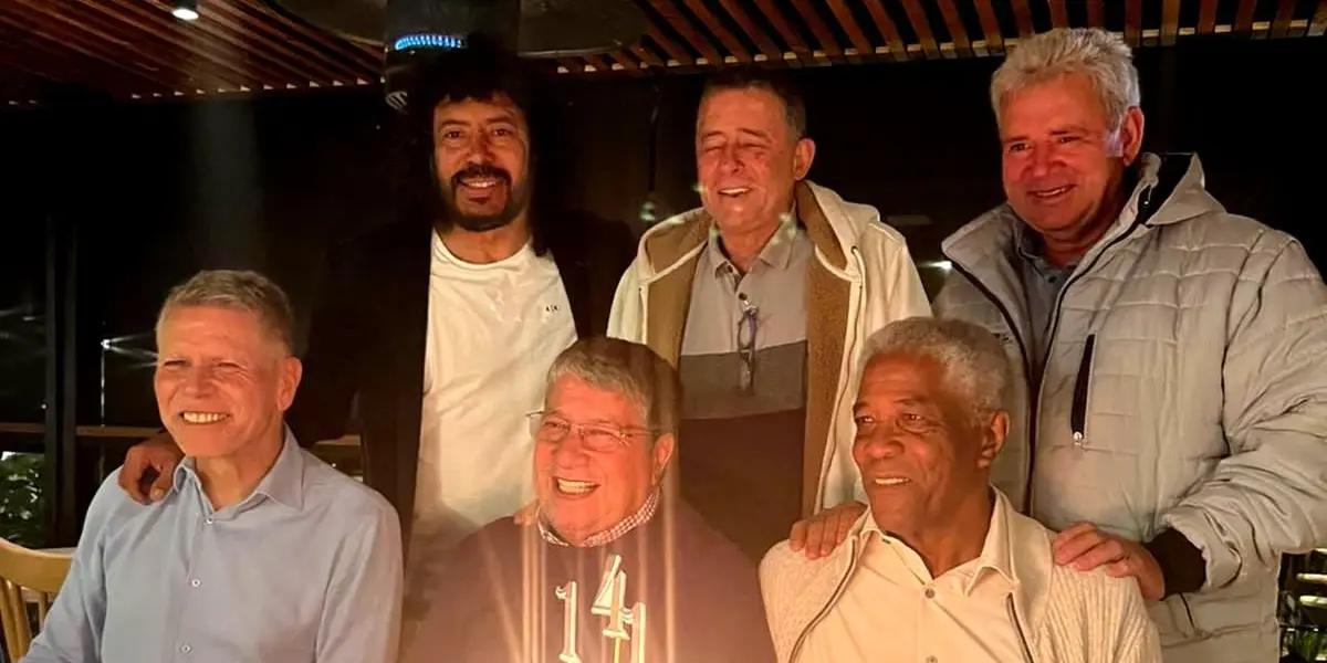 René Higuita estuvo presente en la celebración de los 141 años de El Bolillo Gómez y Francisco Maturana.