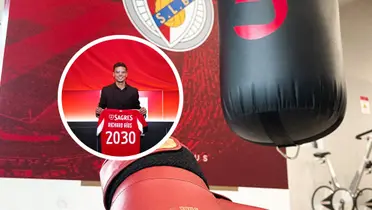 Richard Ríos y la bienvenida que Nicolás Otamendi le dio en Benfica Foto: SL Benfica