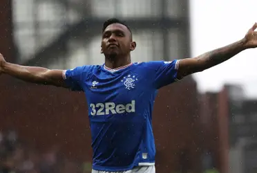 Tras varios días de sequía, Alfredo Morelos volvió al gol con un doblete y en una de sus celebraciones le pidió silencio varios ex jugadores que lo venía criticando con dureza.