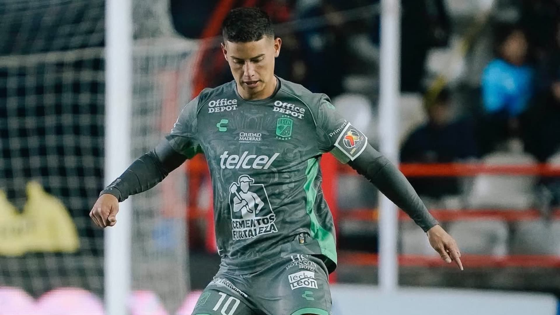 Un futuro prometedor: Con James Rodríguez y Eduardo Berizzo al mando. Foto: Instagram