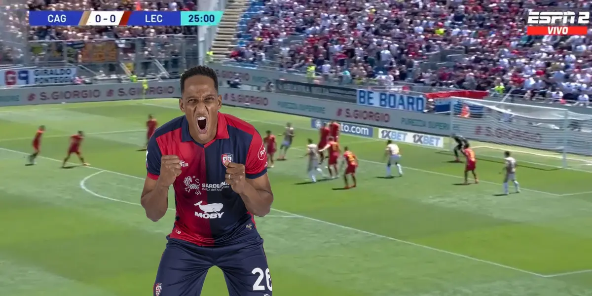 Yerry Mina celebrando un gol con el Cagliari