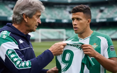 La razón por la que Manuel Pellegrini ve a Nelson Deossa como una alternativa real para jugar de delantero