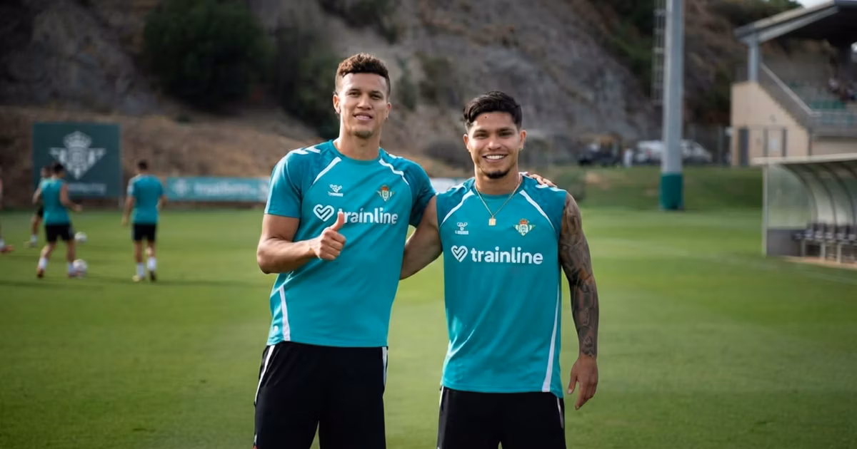 Manuel Pellegrini y Cucho Hernández