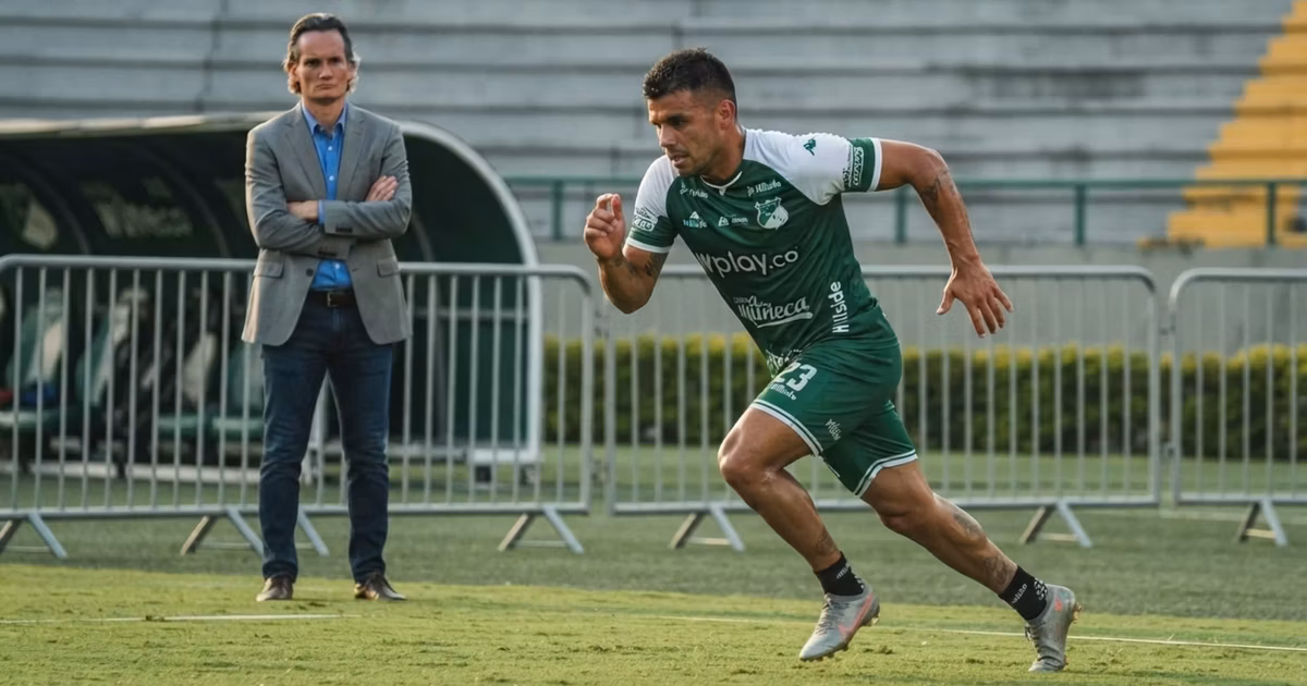 Andrés Steven ‘Tití’ Rodríguez entrenando